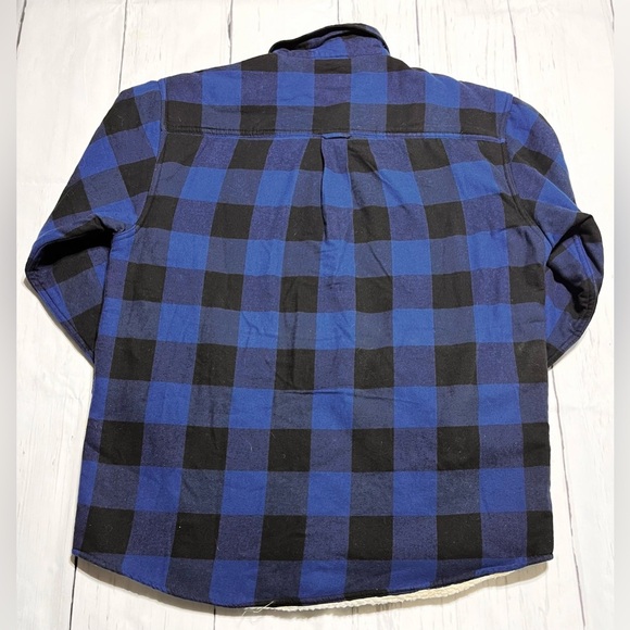 Redhead Blue and Black Plaid Sherpa Lined Flannel Jacket - Picture 2 of 4